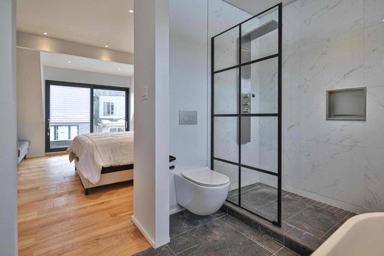 New Modern 1400 Sq Ft Coach House Near Everything Toronto Luaran gambar